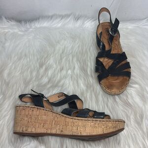 Born Women's Strappy Black Leather Cork Platform Sandals Sz 9